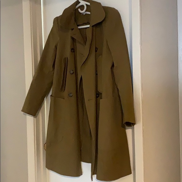 Light Trench Coat - Picture 1 of 3